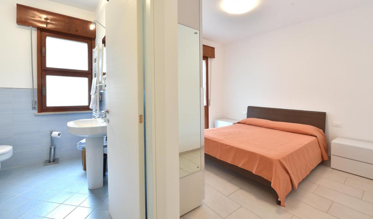 Villa Rosa Lignano Sabbiadoro Exteriör bild